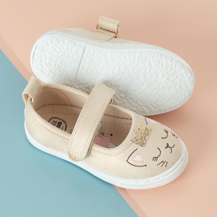 Ecru canvas ballerinas with cats print