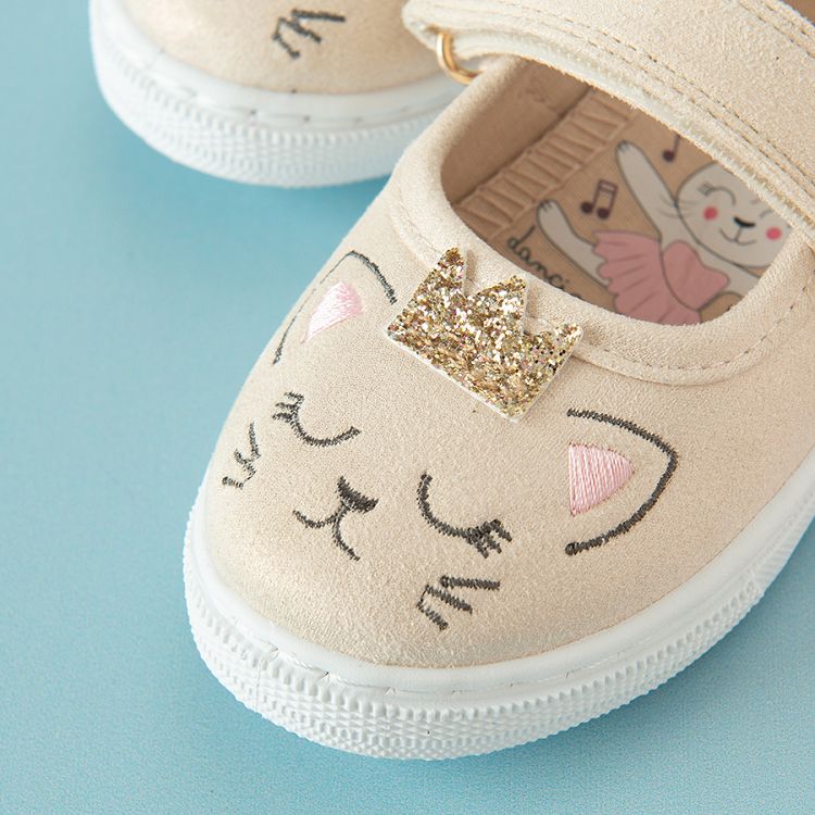 Ecru canvas ballerinas with cats print