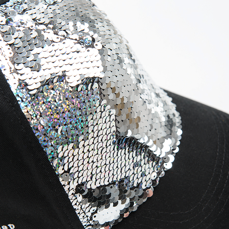 Jockey cap with interactive sequin