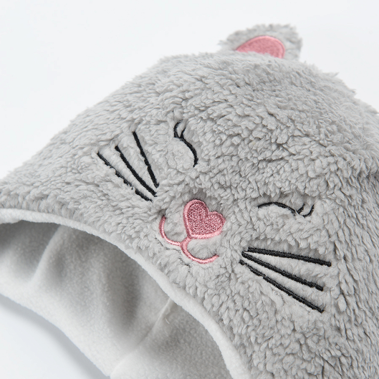 Grey cat cap