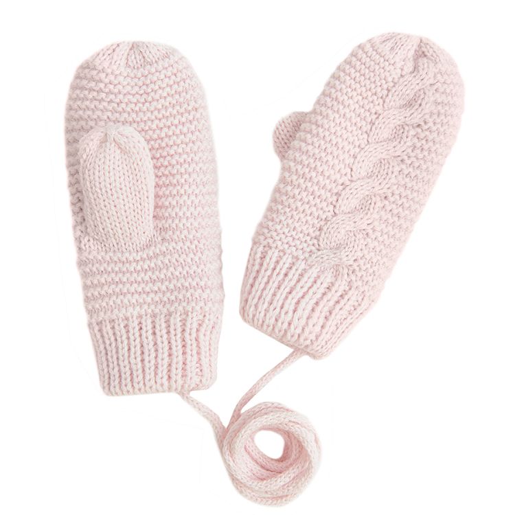 Pink mittens