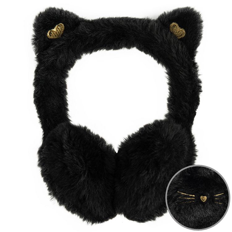 Black earmuffs