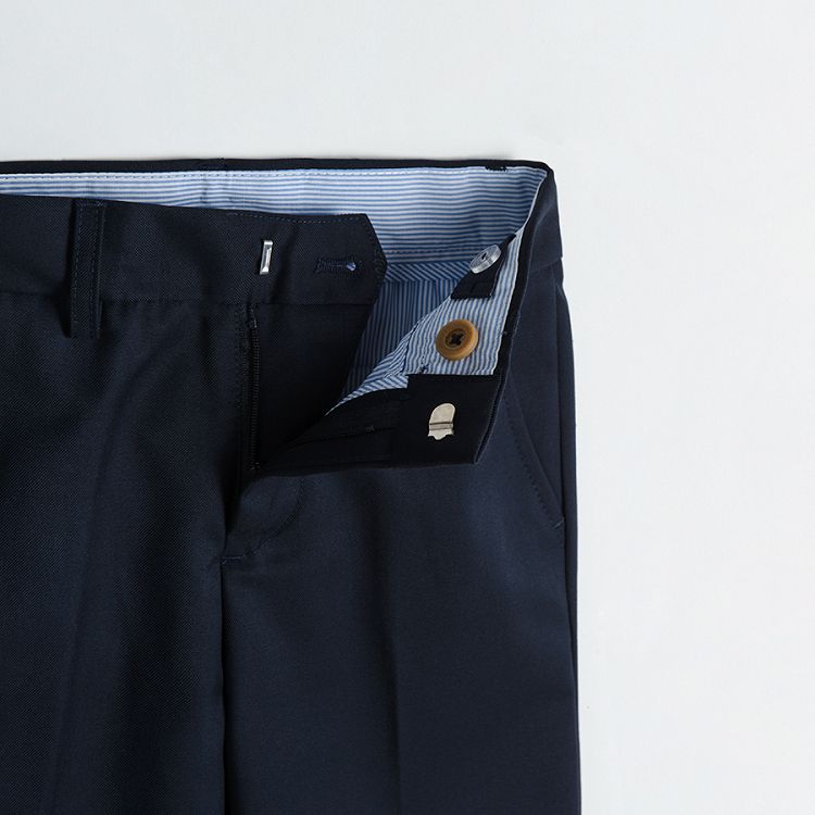 מכנסיים קלאסיים בצבע כחול כהה
