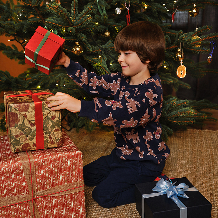 Green Christmas sweatshirt