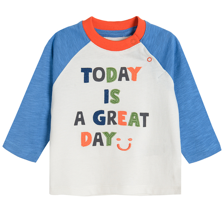 White T-shirt with "Today is a grea day" print and bue long sleeves