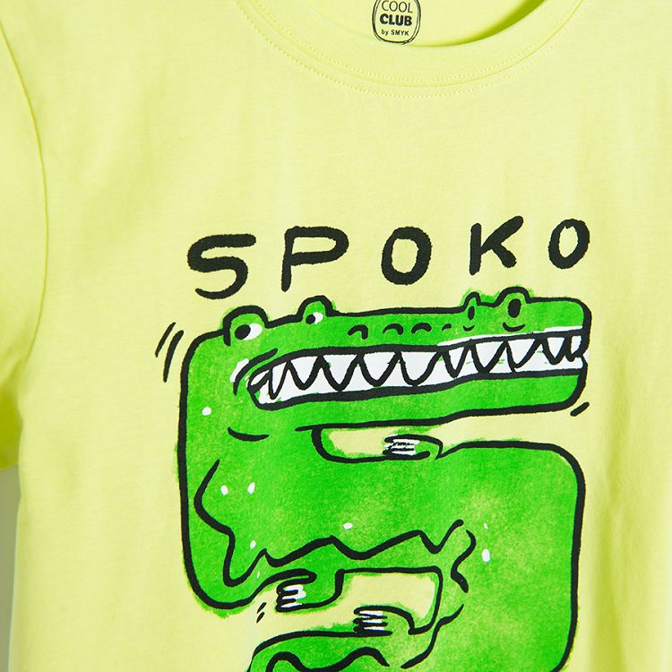 Yellow short sleeve T-shirt with crocodile print