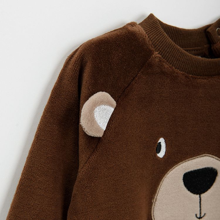 Brown sweatshirt with bear face