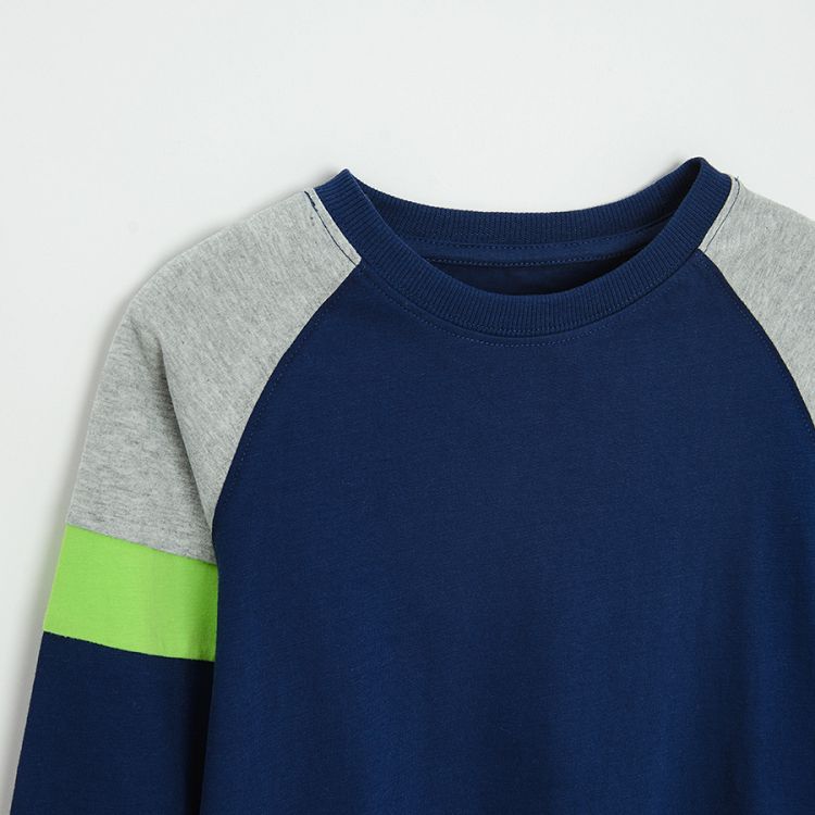 Blue with grey and fluo green sleeves sweatshirt