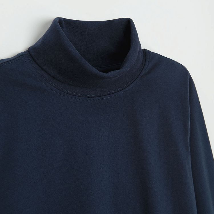 Dark blue turtleneck long sleeve blouse