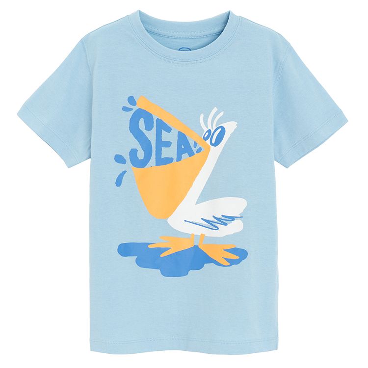 White, red and blue T-shirts with seagulls print