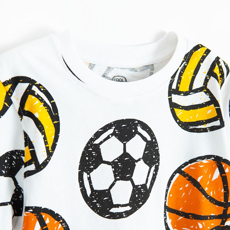 White T-shirt with balls print