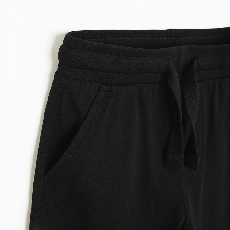 Black long shorts with cord