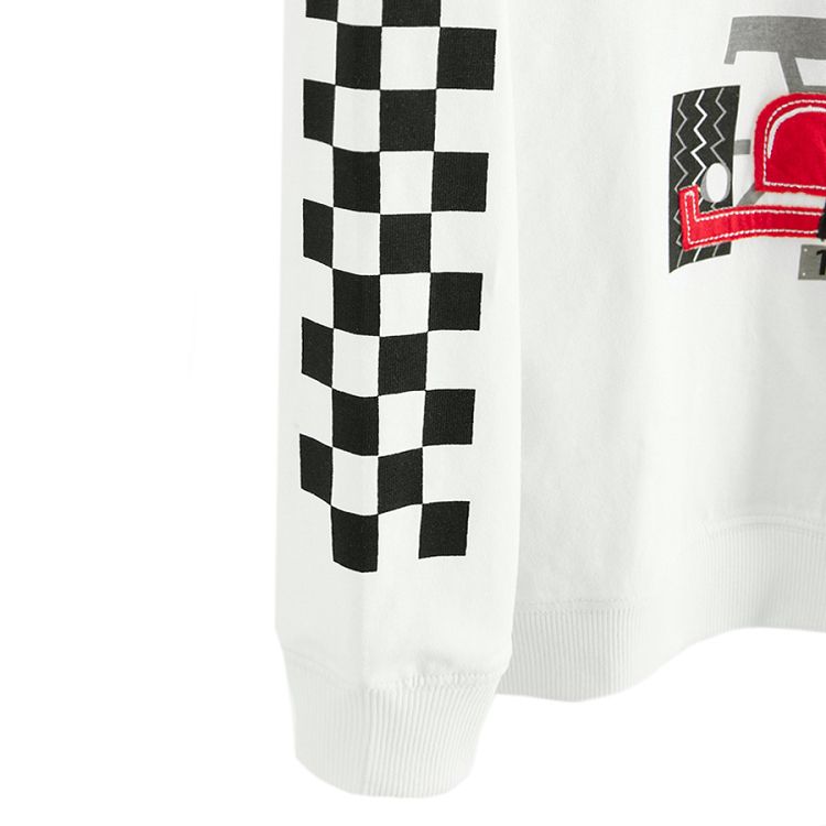 White sweatshirt with Formula 1 and LET'S GO print