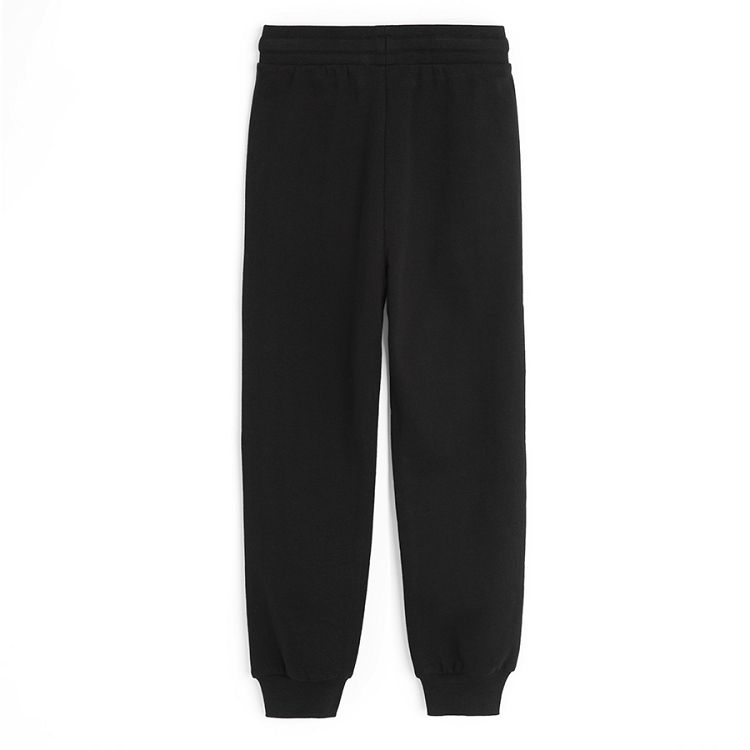 Black jogging pants