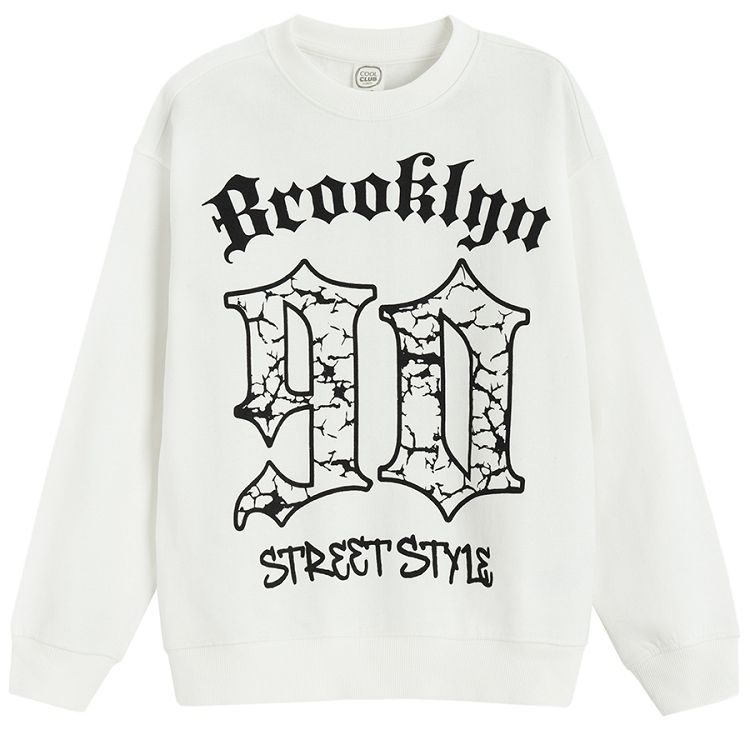 סט ביגוד - סווטשירט לבן עם הדפס 'Brooklyn STREET STYLE' ומכנס טרנינג שחור