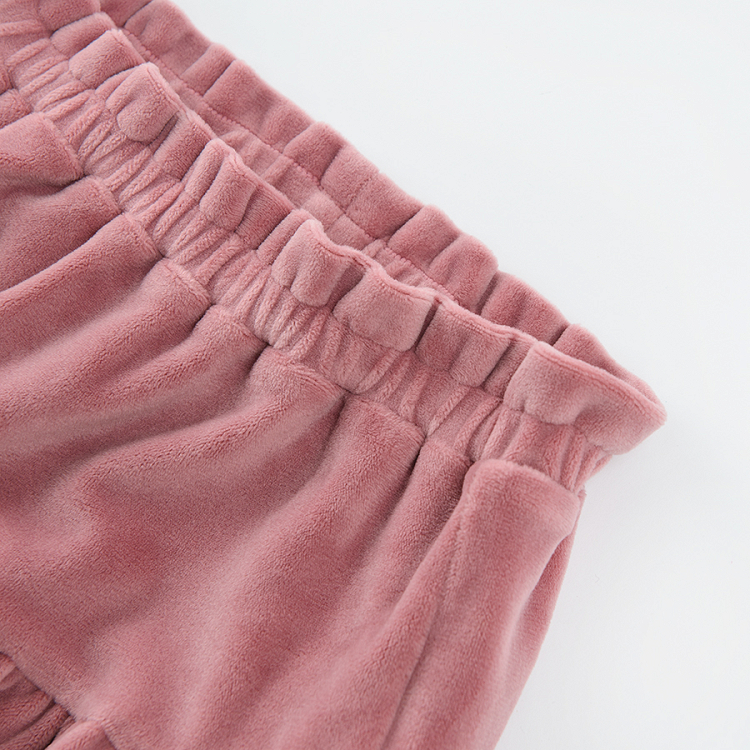 Pink skirt