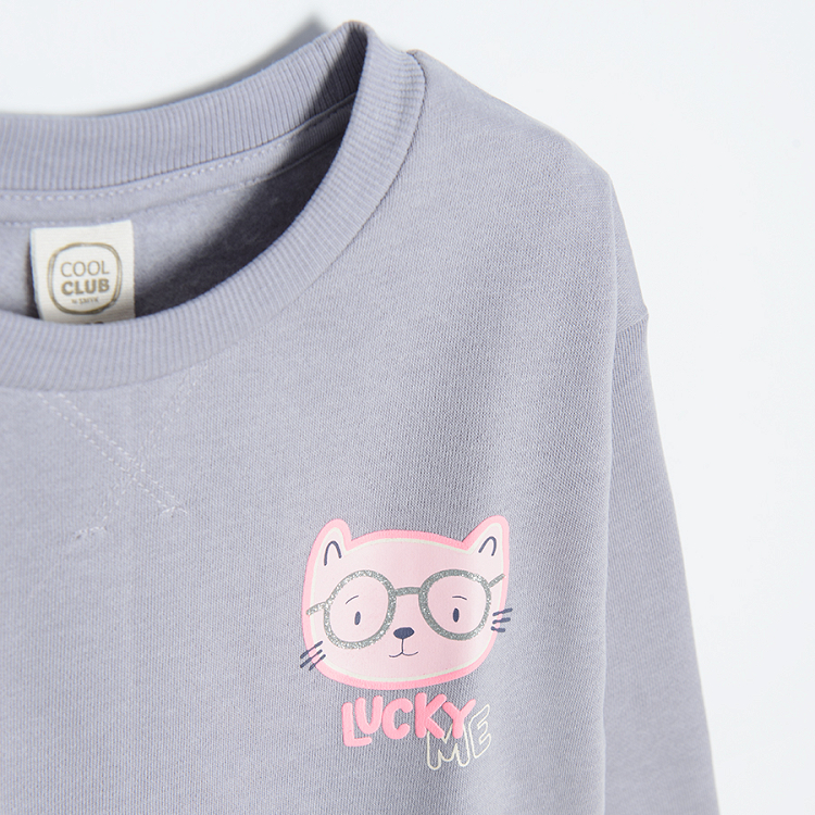 Grey sweatshirt with lucky me print