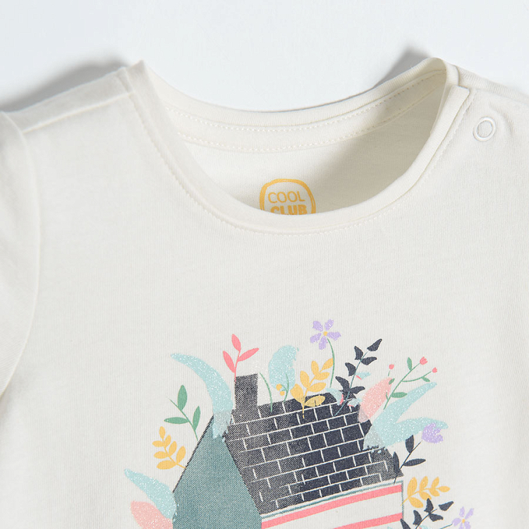 White short sleeve t-shirt with a country house print