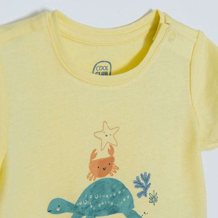 Yellow and light blue T-shirt with sea world print