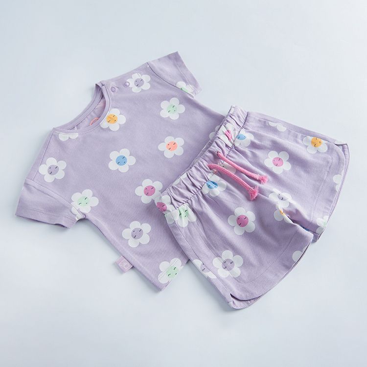 Violet short sleeve T-shirt and shorts with white flowers print