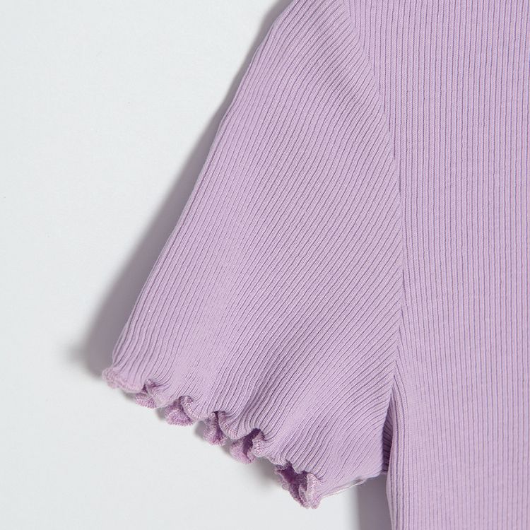 Light violet short sleeve T-shirt