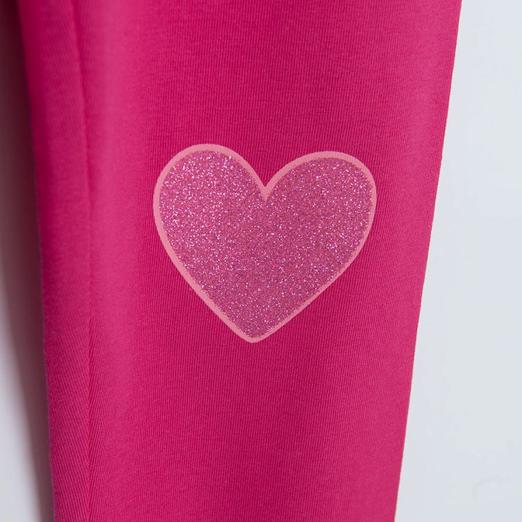 Fucshia leggings with hearts on the knees