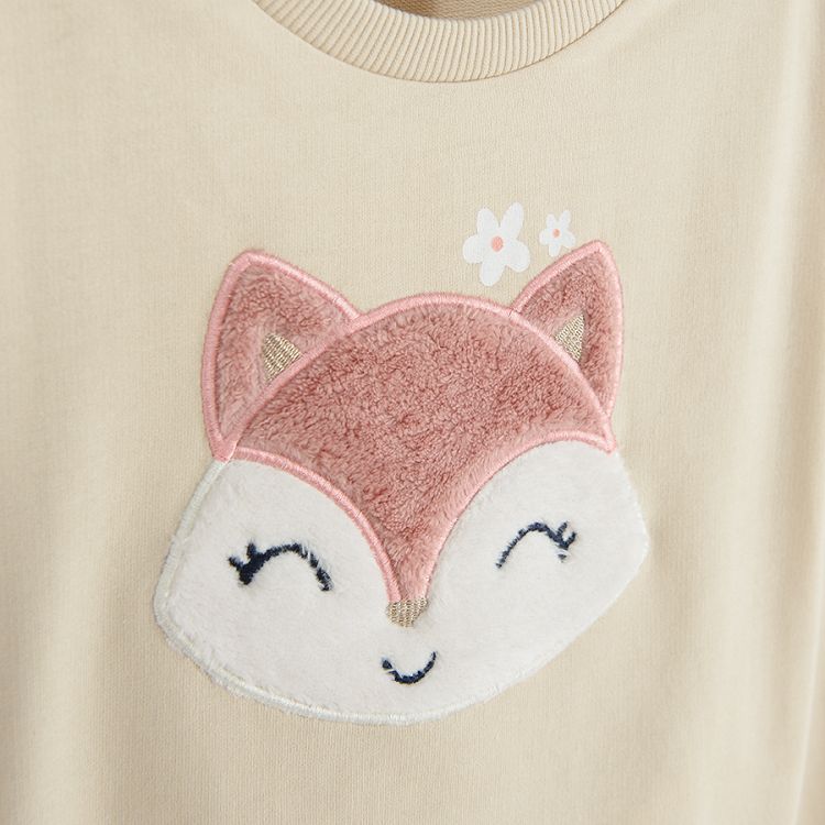 Beige sweatshirt with fox print with sequins