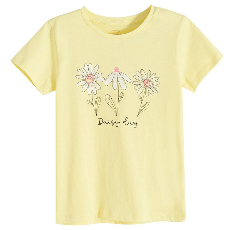 Yellow T-shirt with daisies print