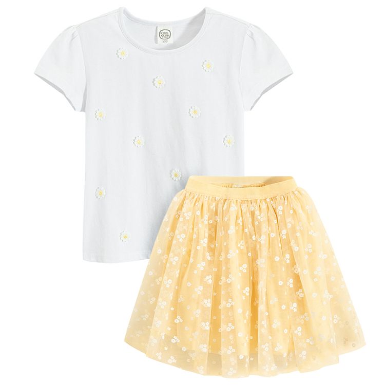 White T-shirt with yellow daisies and yellow skirt with white daisies set- 2 pieces