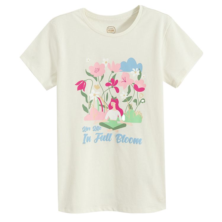 Ecru T-shirt with girl and flowers print- Live life in full bloom