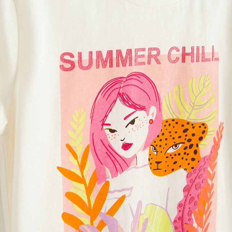 White T-shirt with Summer Vibes print