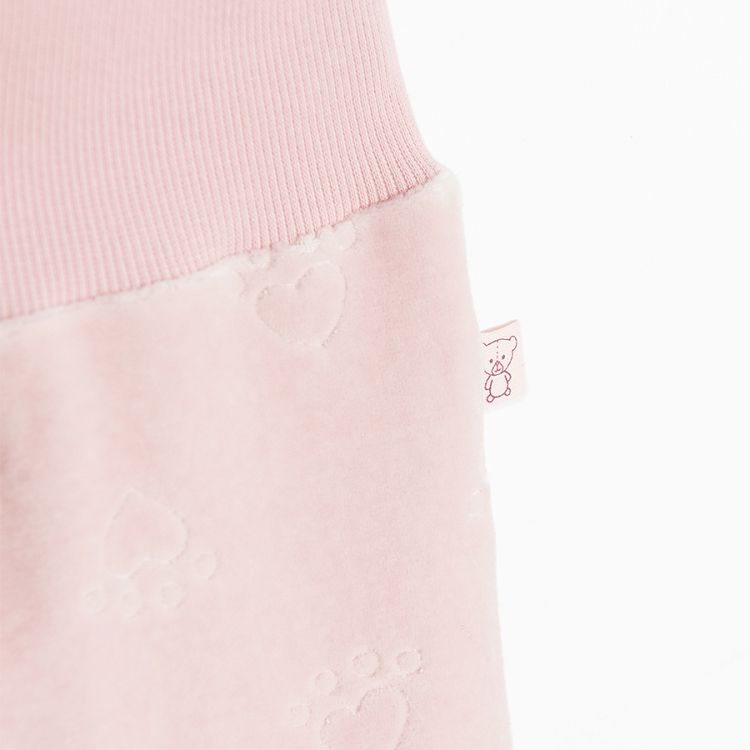 Pink footless leggings with elastic waist and kitten and footprints print