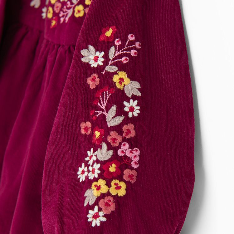 Burgundy long sleeve dress with neck and sleeves embroidery