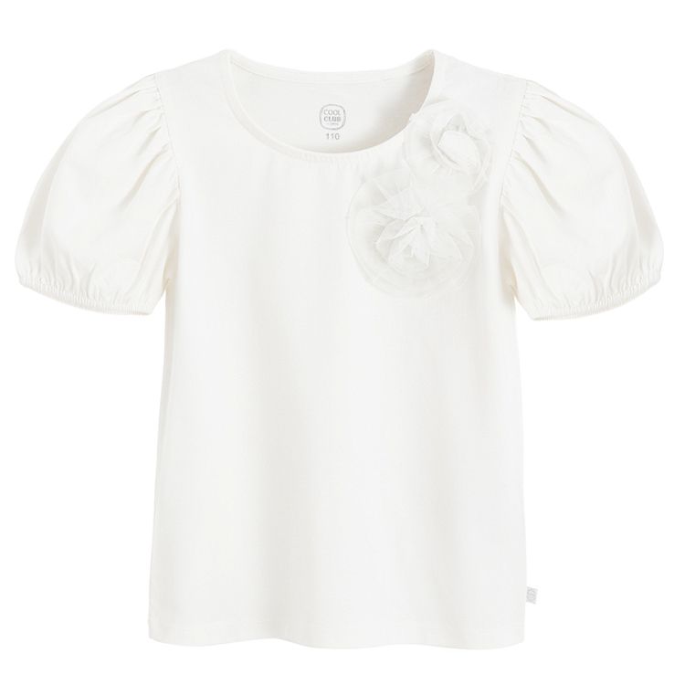 White short sleeve T-shirt with big flower applique