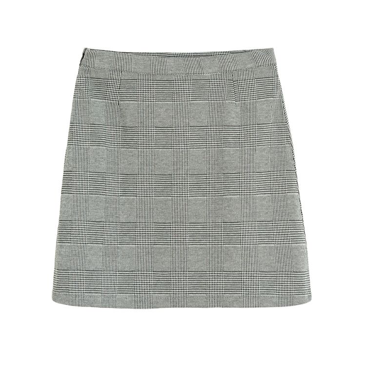 Grey skirt