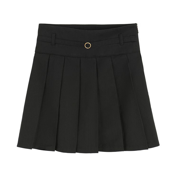 Black pleated skirt