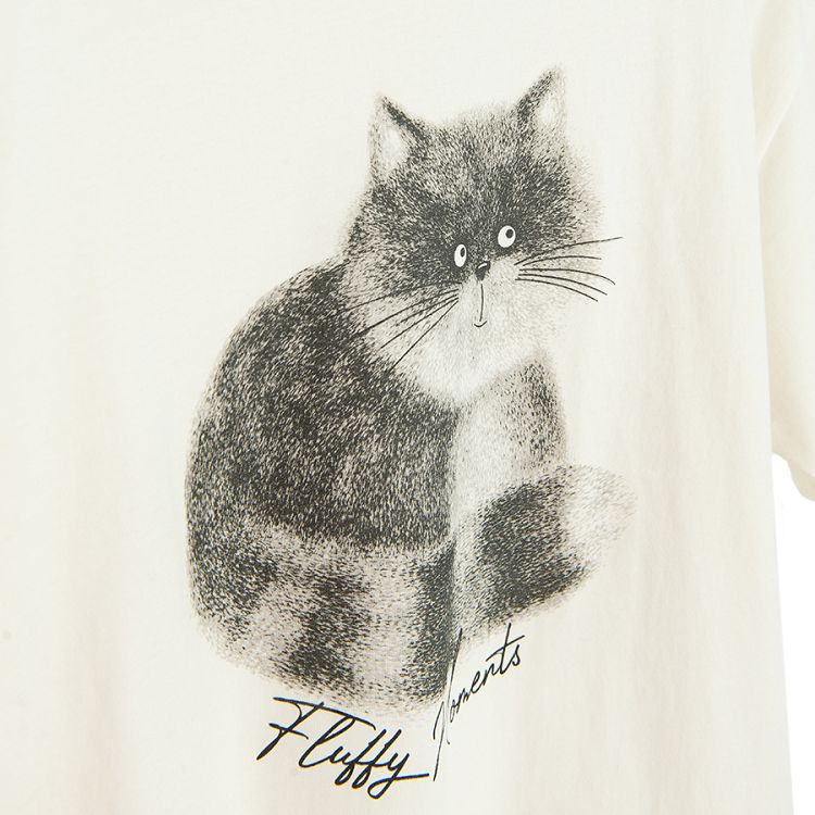 Ecru T-shirt with Halloween black cat print