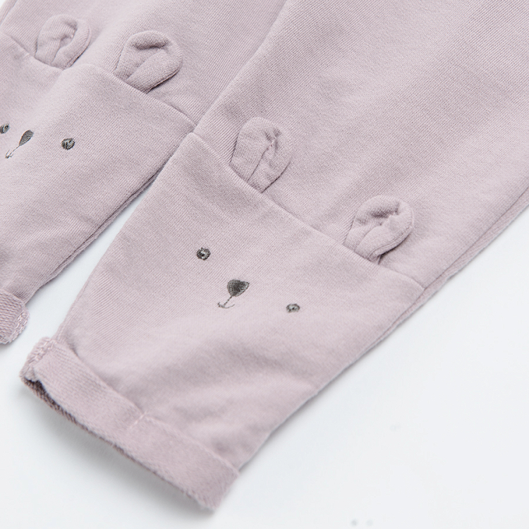 Leggings with bunnies around ankle