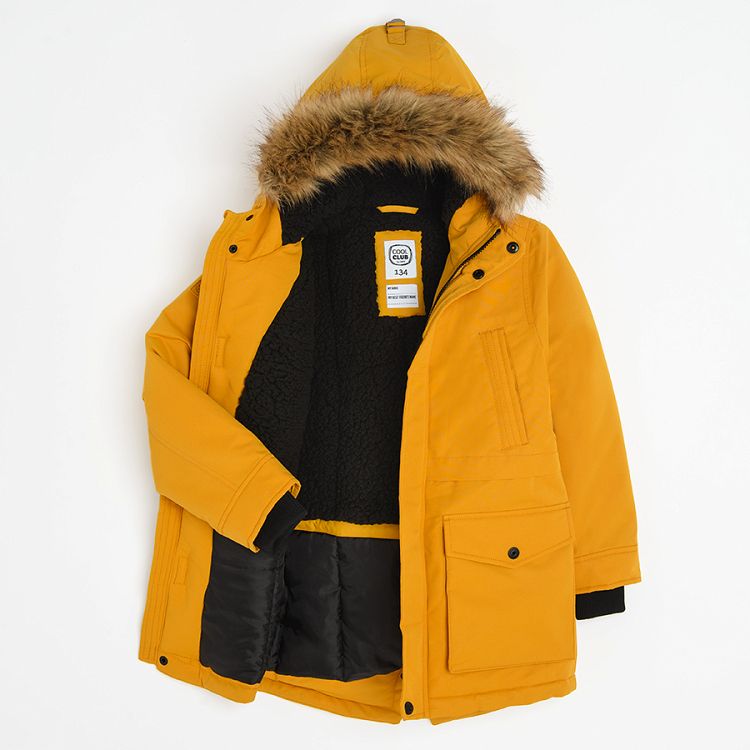 Yellow zip through with hood with furlike jacket