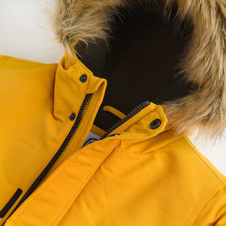 Yellow zip through with hood with furlike jacket