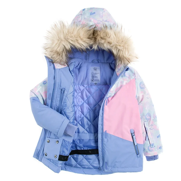 Light violet hooded ski jacket