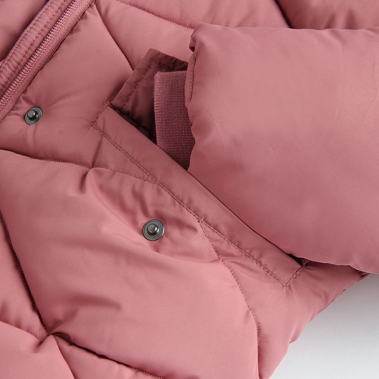 Pink zip through jacket with furlike on the hood