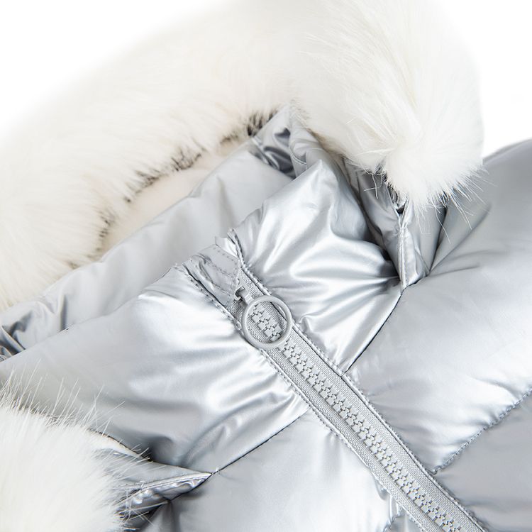 Metalic winter jacket with fur on the hood