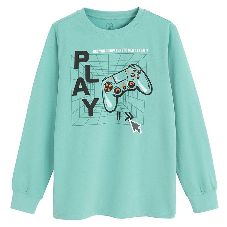 Long sleeve blouse and pants pyjamas with computer games print- 2 pieces