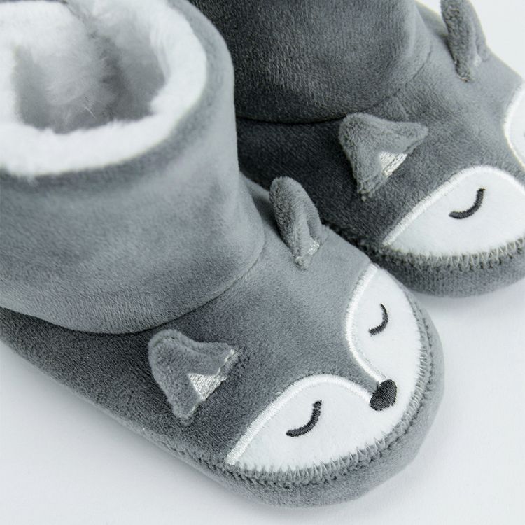 Grey newborn slippers with fox print