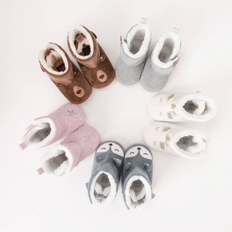 Grey newborn slippers with fox print