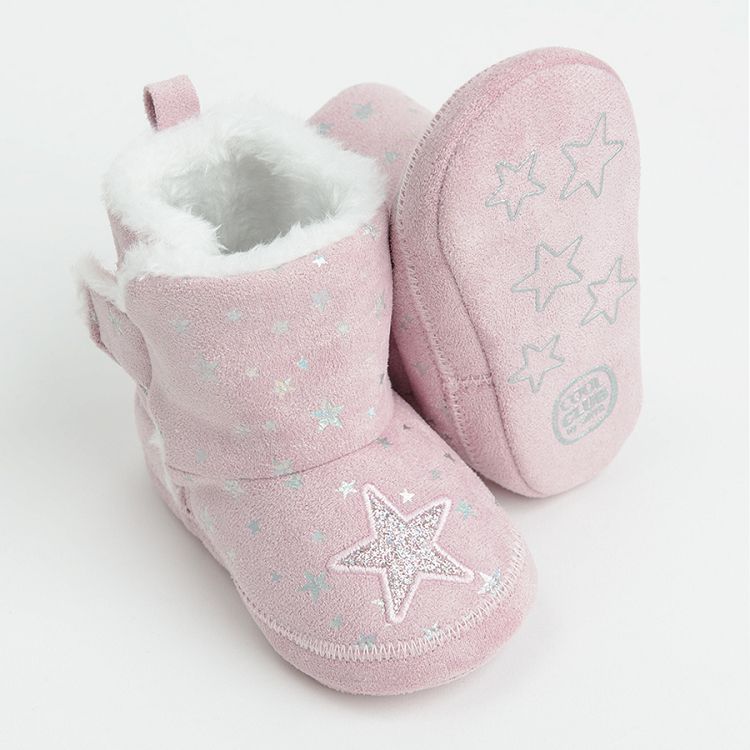 Pink newborn slippers with stars print