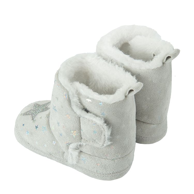 Light grey new born slippers with star print