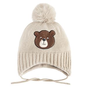 Ecru winter earflap hat with bear print