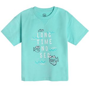 Short sleeve blouse with fish Long time no sea